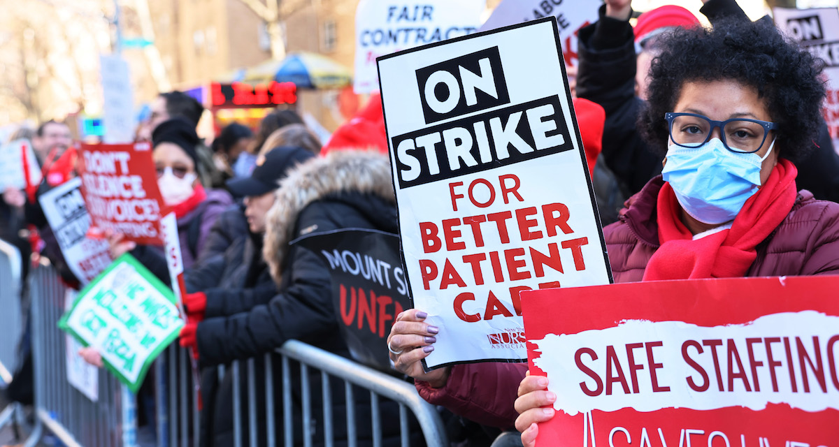 Nurses End Strike in New York - Dissent Magazine